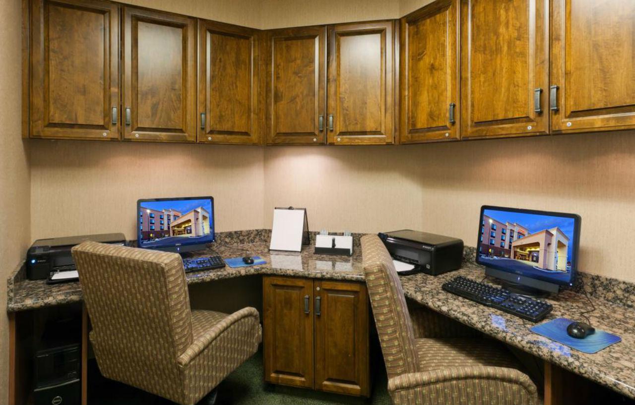 Hampton Inn & Suites Fairbanks Eksteriør bilde