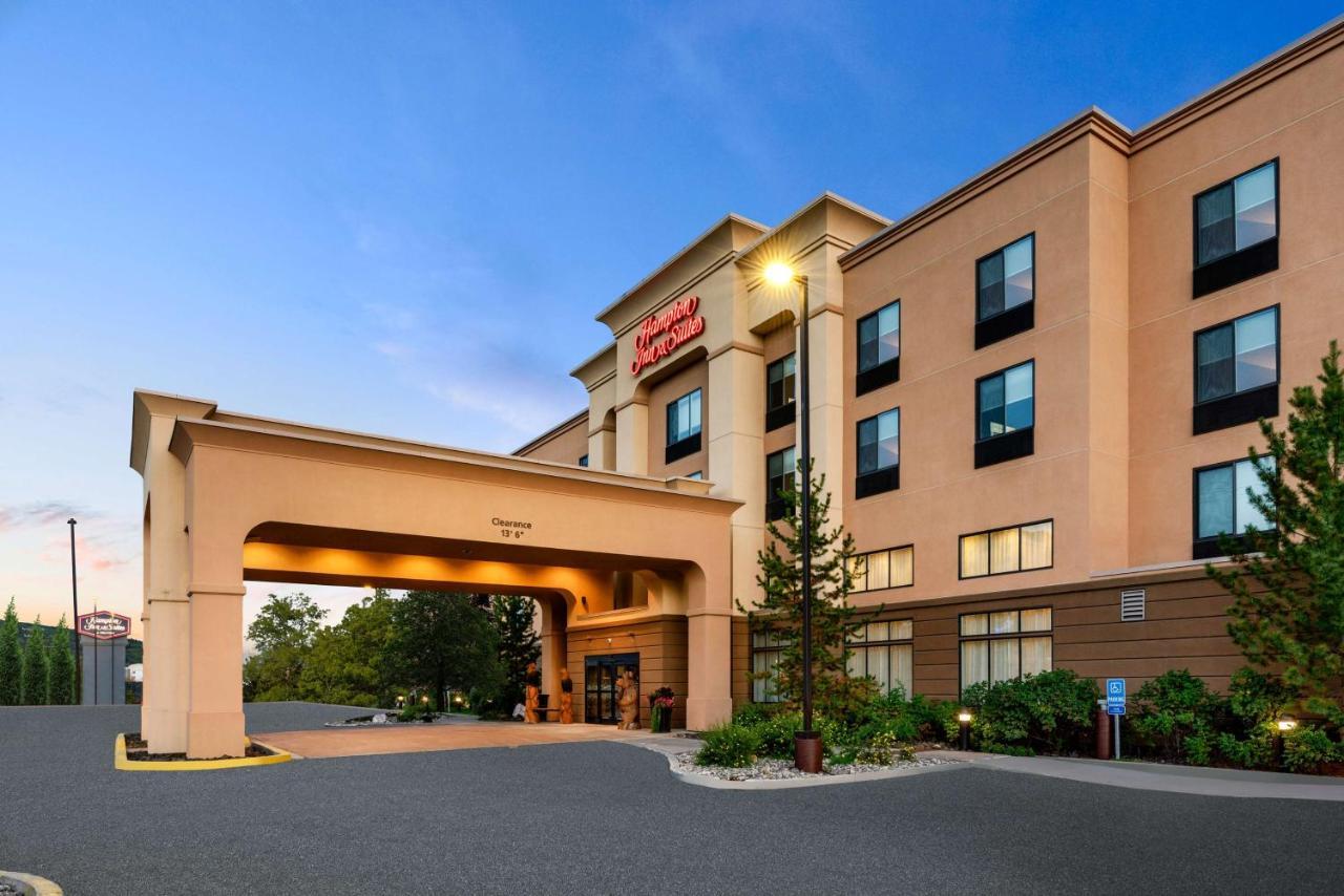 Hampton Inn & Suites Fairbanks Eksteriør bilde