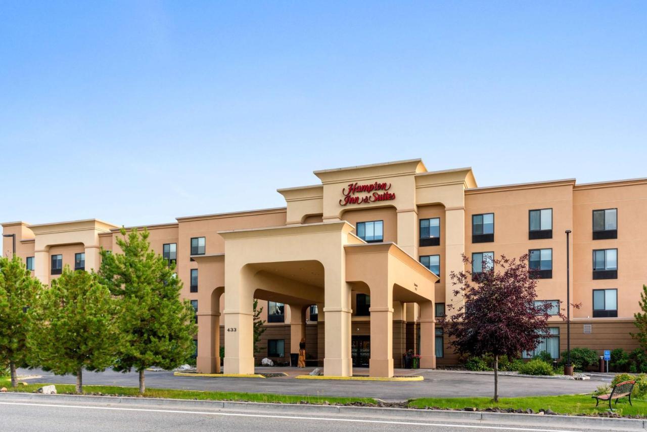 Hampton Inn & Suites Fairbanks Eksteriør bilde