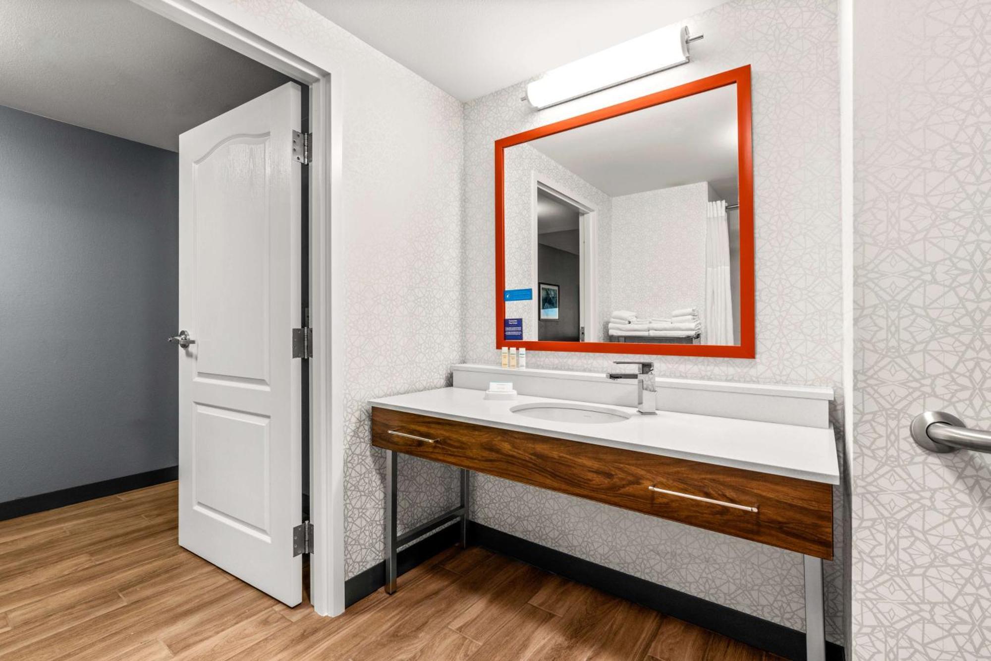 Hampton Inn & Suites Fairbanks Eksteriør bilde