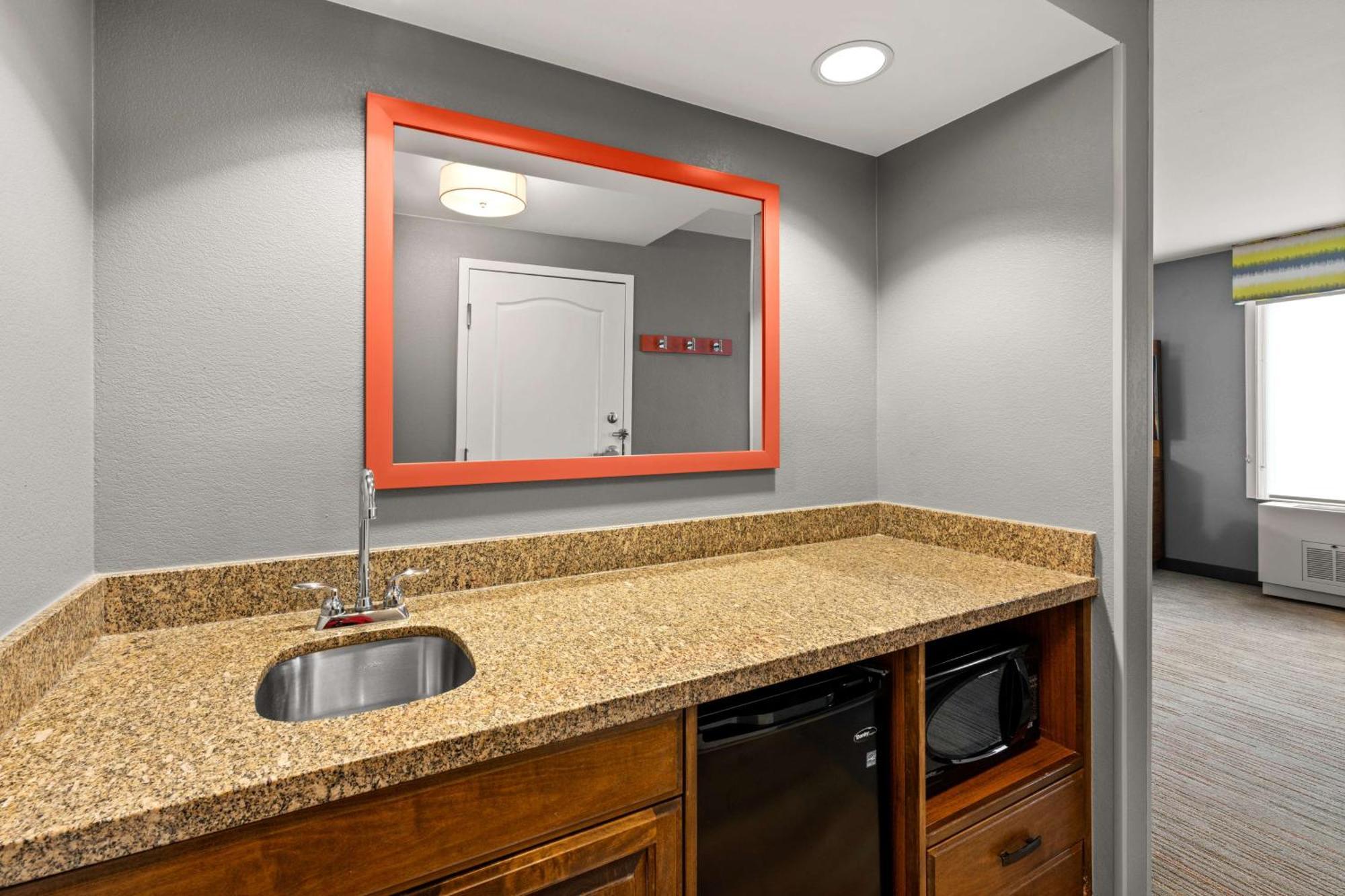 Hampton Inn & Suites Fairbanks Eksteriør bilde