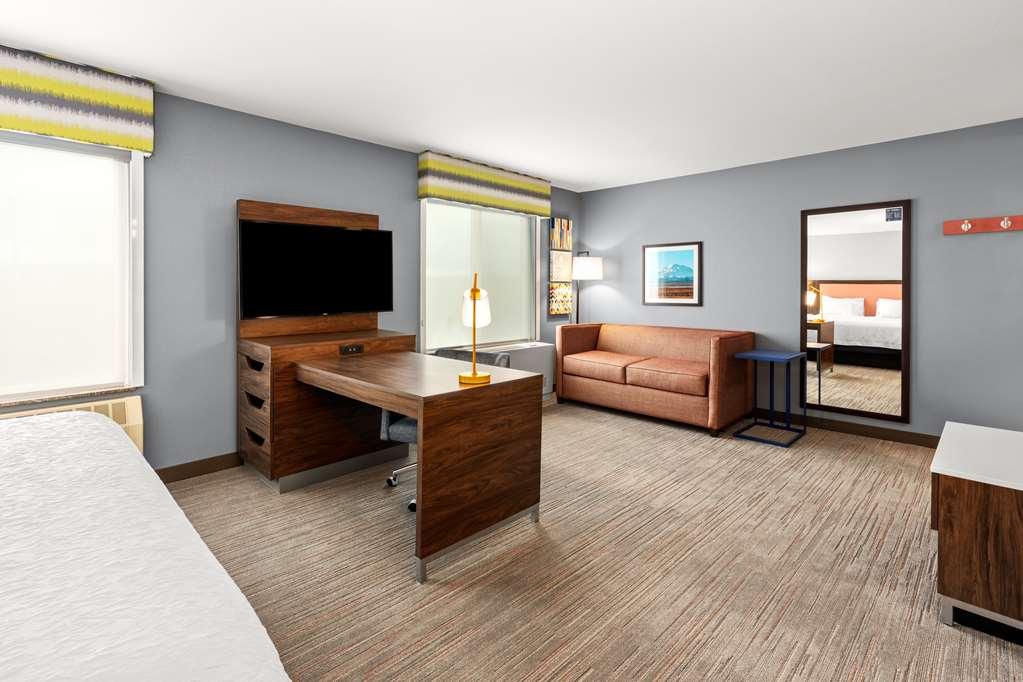 Hampton Inn & Suites Fairbanks Rom bilde